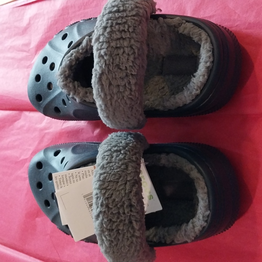 Crocs fully lined - Picture 3 of 3